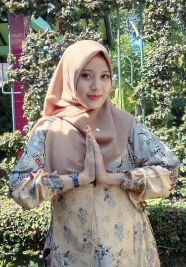 Melly Rosyiana Zein